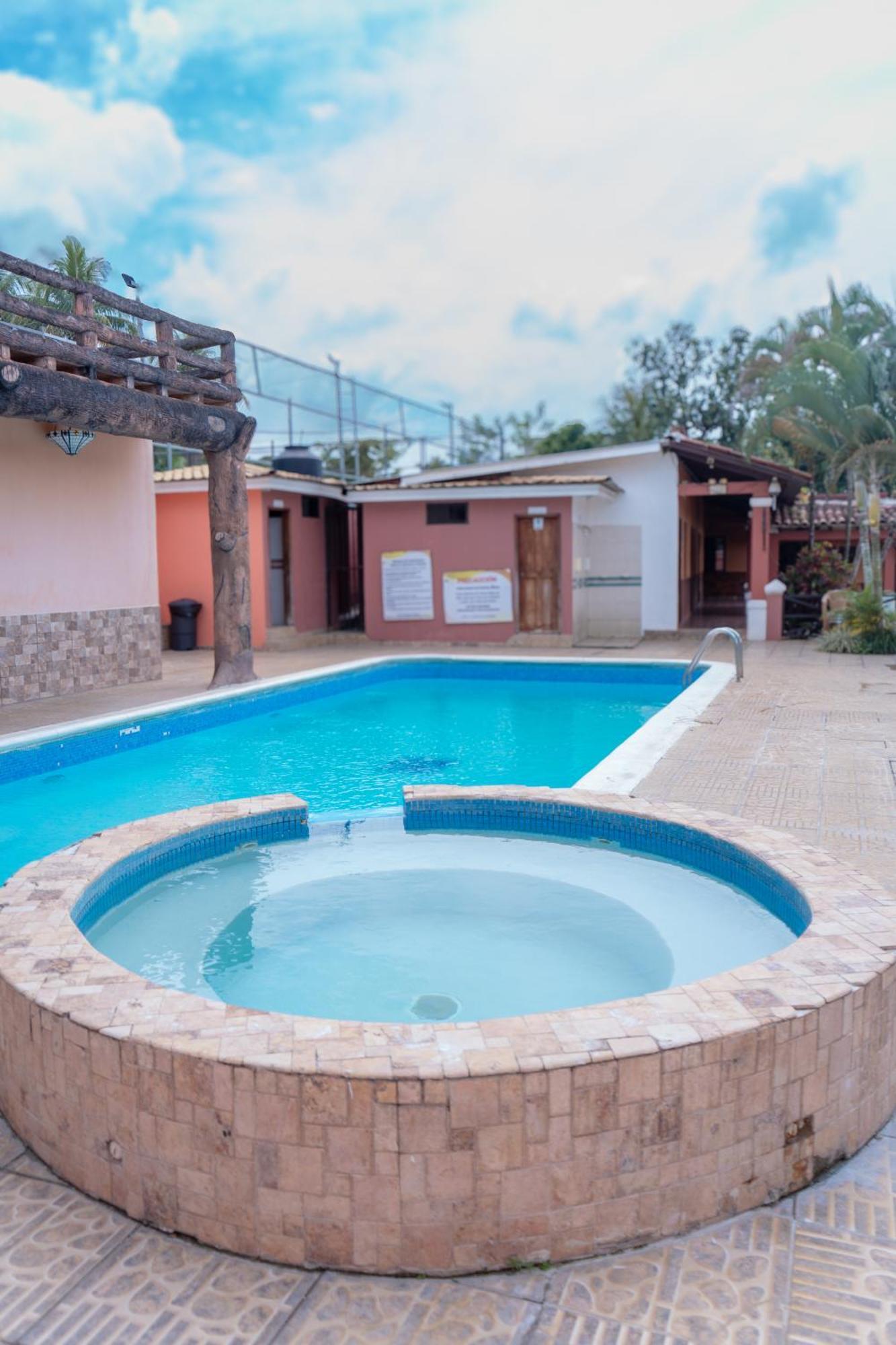 Hotel Posada Del Rey Santa Cruz de Yojoa Kültér fotó